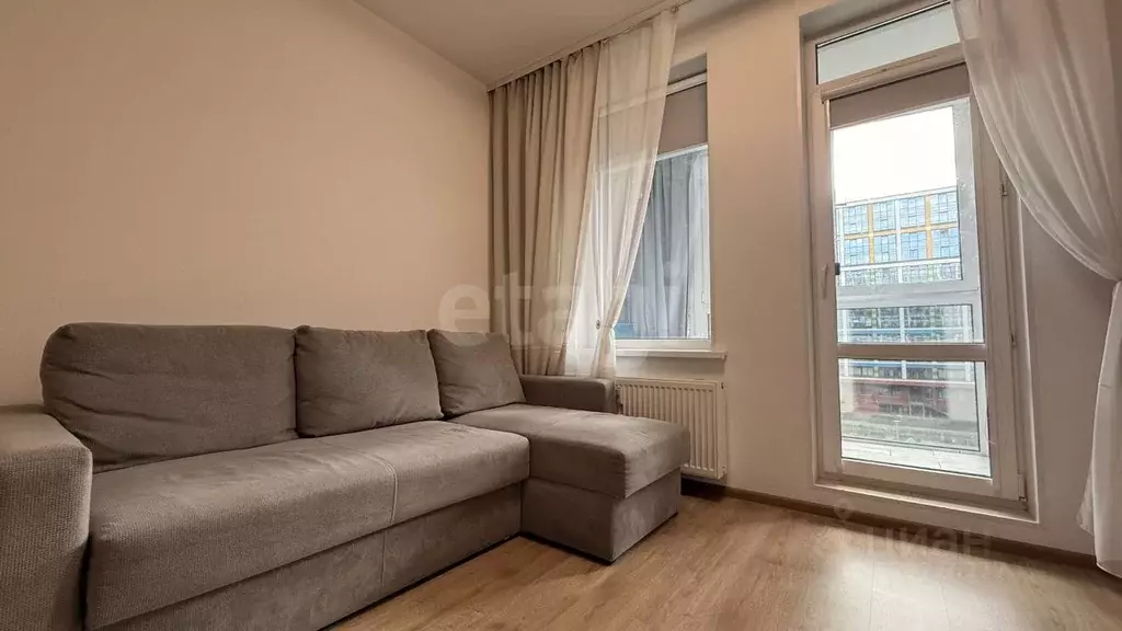 Студия Санкт-Петербург Новолитовская ул., 14 (31.0 м) - Фото 1