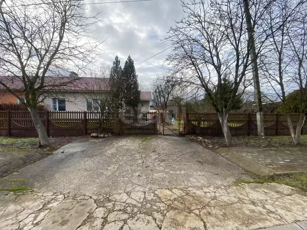 Дом в Калужская область, Боровский муниципальный округ, с. Ворсино ул. ... - Фото 1