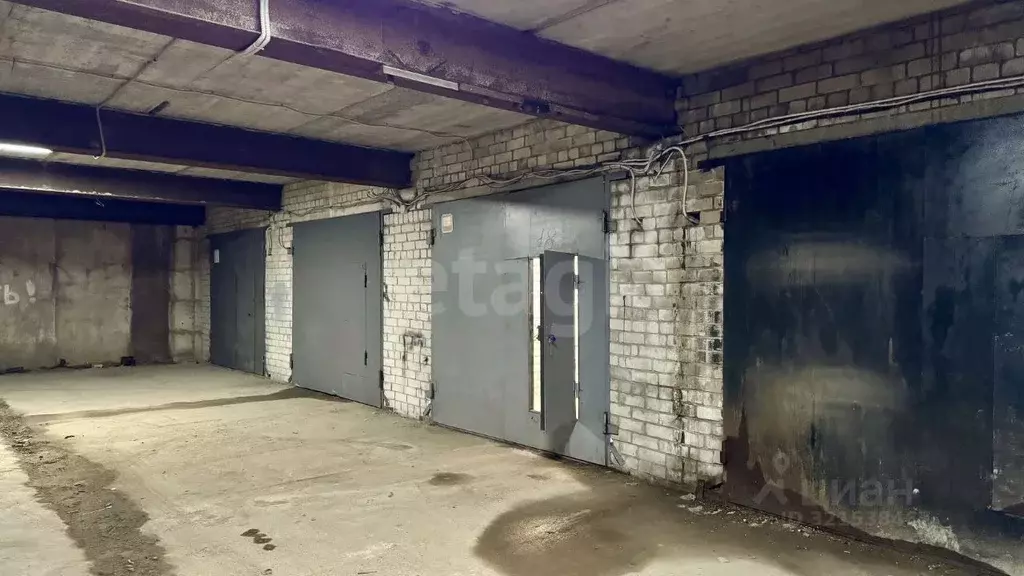 Гараж в Вологодская область, Череповец Любецкая ул., 34 (19 м) - Фото 1