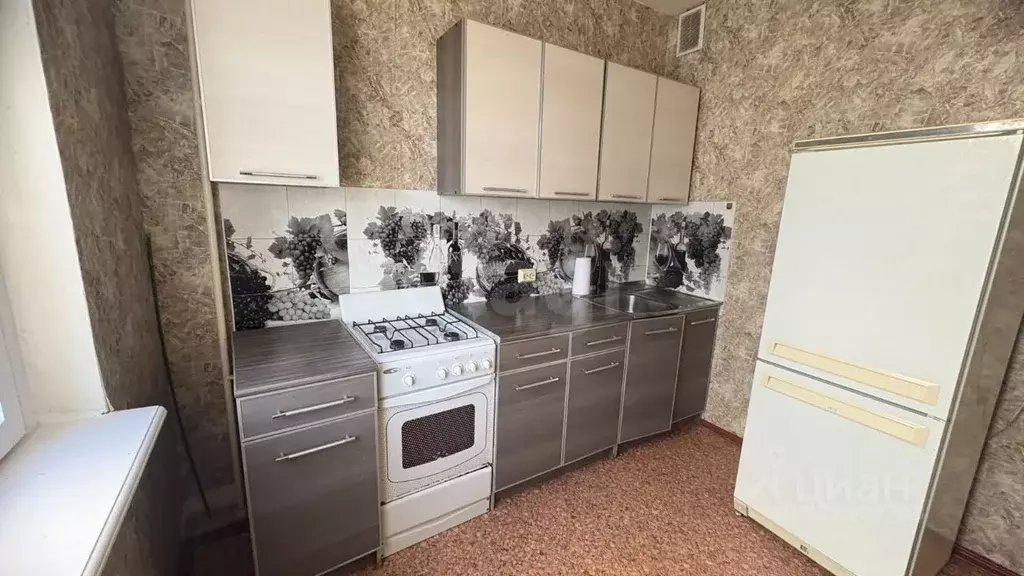 1-к кв. Воронежская область, Воронеж ул. 9 Января, 233А (37.9 м) - Фото 2