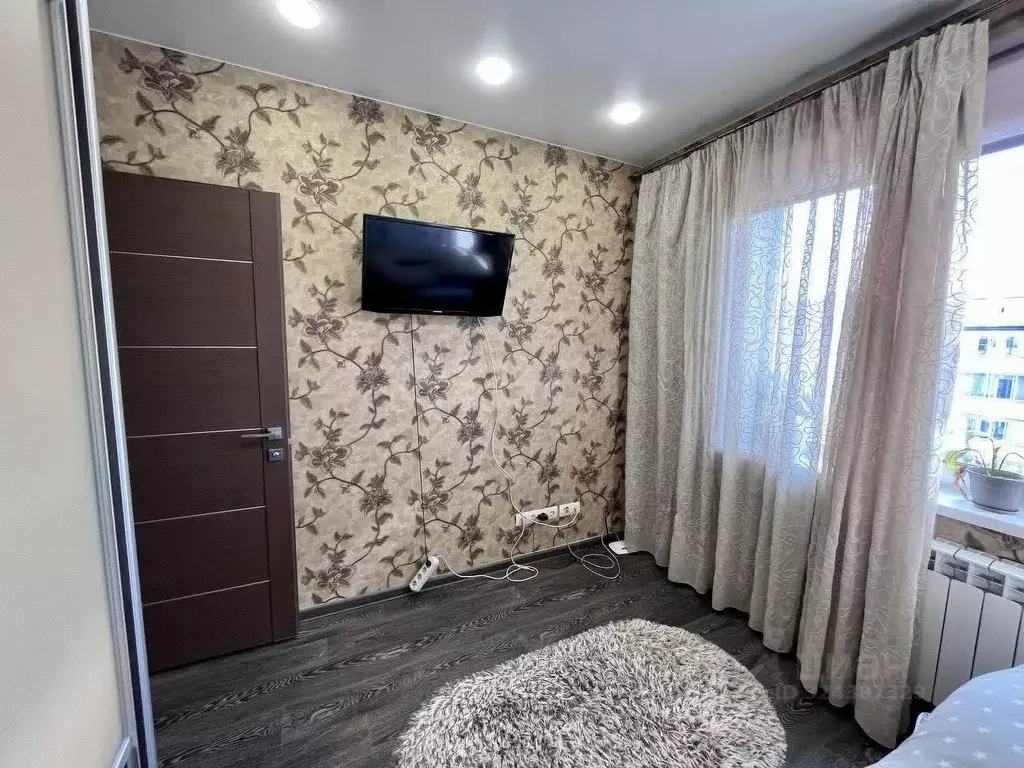 3-к кв. Красноярский край, Красноярск ул. Молокова, 60 (66.5 м) - Фото 1