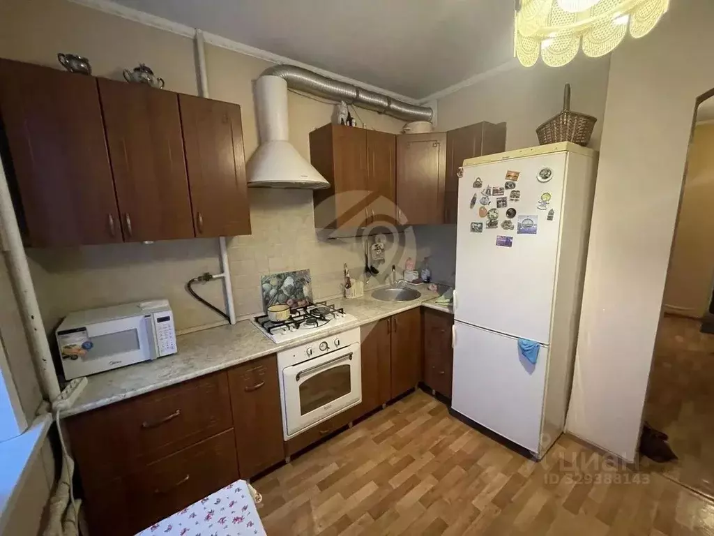 1-к кв. Белгородская область, Старый Оскол ул. Крутикова, 17 (39.7 м) - Фото 1