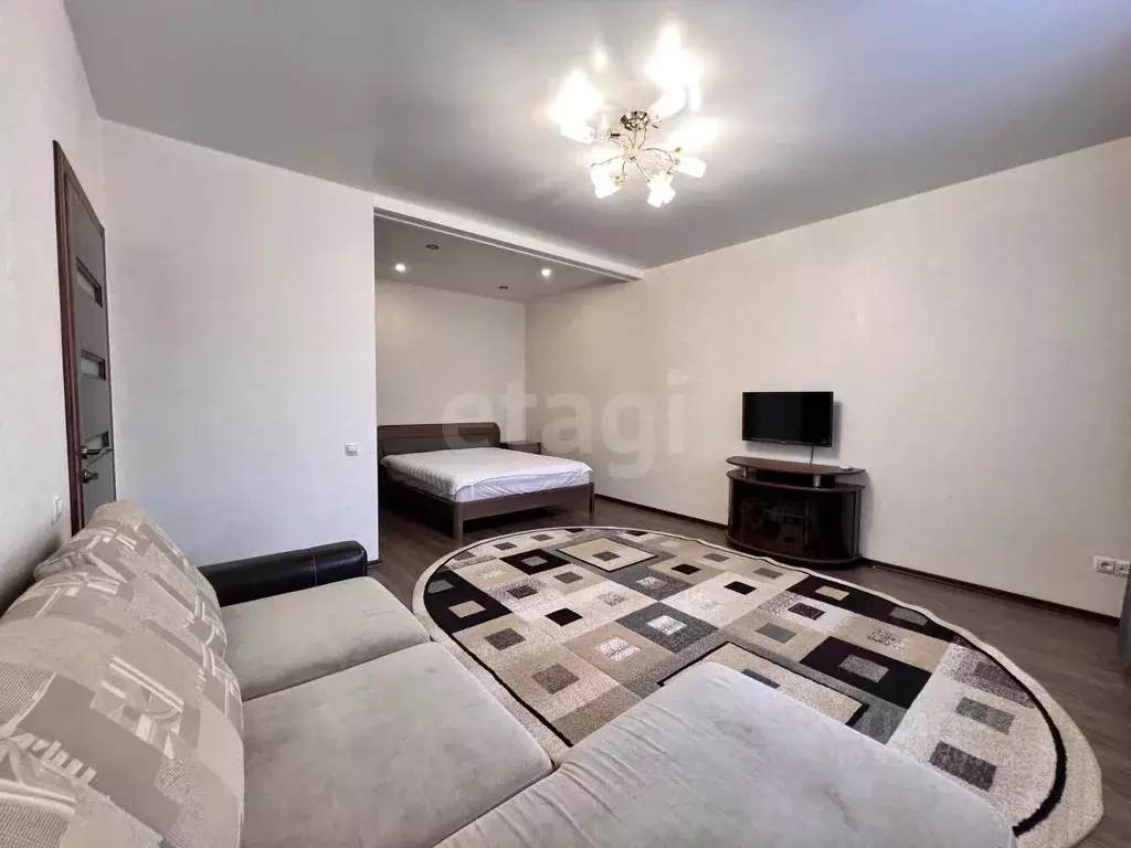 1-к кв. Тюменская область, Тюмень Амурская ул., 4 (43.9 м) - Фото 2