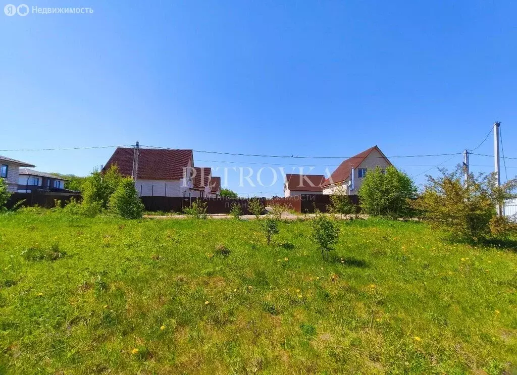 Участок в село Шарапово, Светлая улица (25 м) - Фото 1