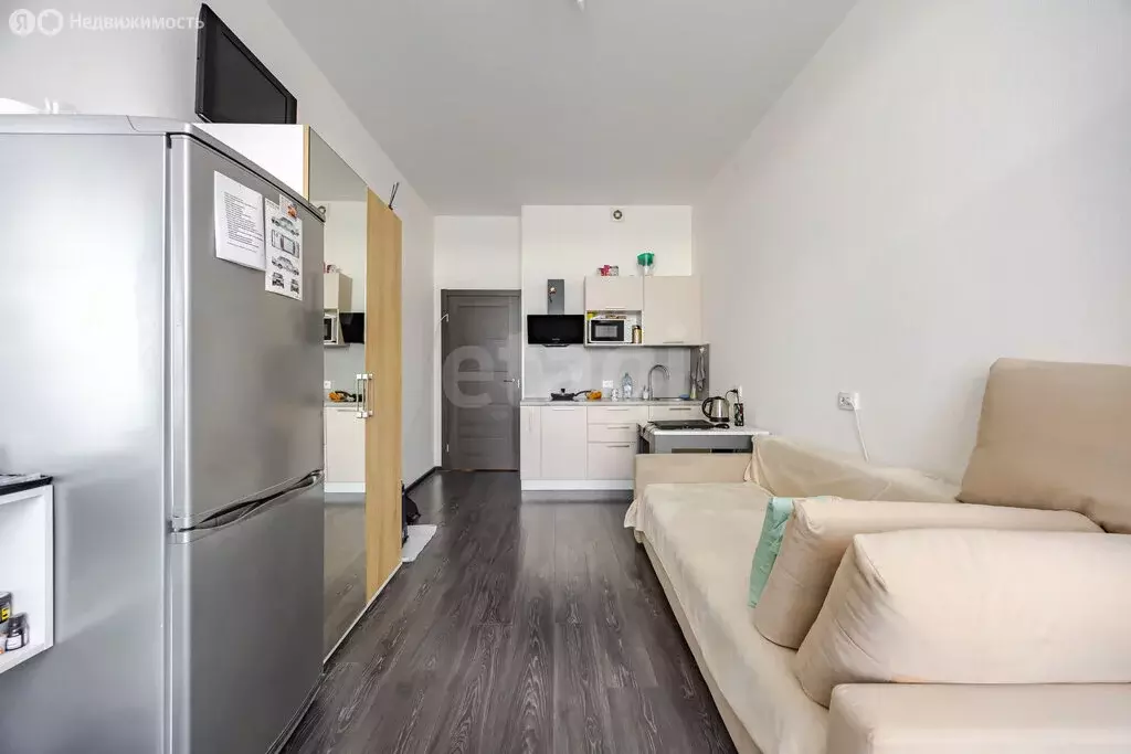 Квартира-студия: Санкт-Петербург, улица Владимира Пчелинцева, 4 (24 м) - Фото 2