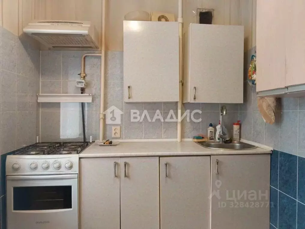 2-к кв. Нижегородская область, Нижний Новгород ул. Радио, 7 (46.4 м) - Фото 2