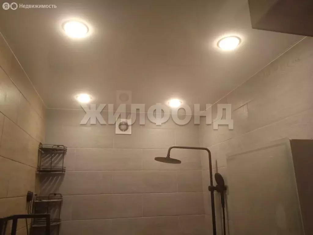 2-комнатная квартира: Новосибирск, Ленинский район, микрорайон ... - Фото 0