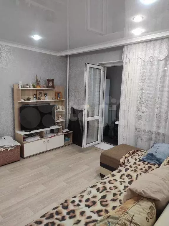 1-к. квартира, 30 м, 6/8 эт. - Фото 0