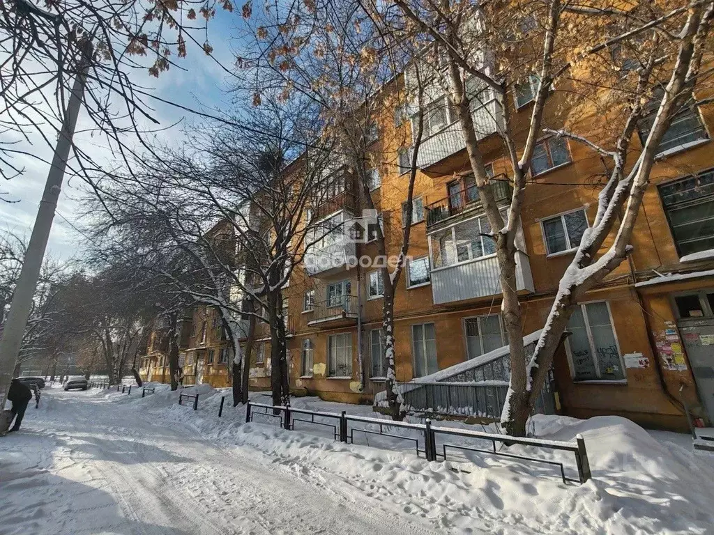 1-к кв. Свердловская область, Екатеринбург ул. Ильича, 50 (29.9 м) - Фото 2