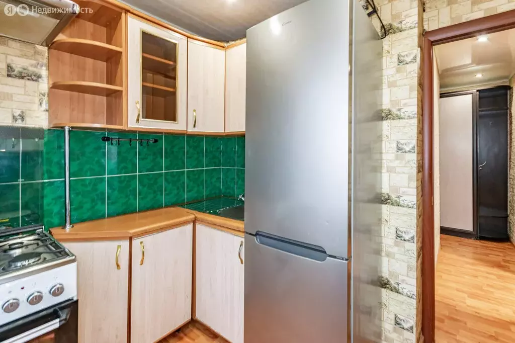 2-комнатная квартира: Екатеринбург, Академическая улица, 11 (42.3 м) - Фото 2