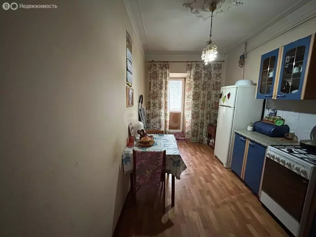 3-комнатная квартира: Ишимбай, улица Машиностроителей, 140 (70.8 м) - Фото 1