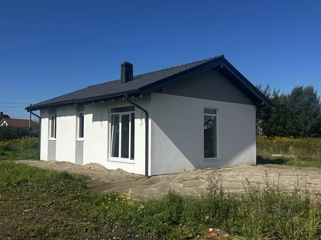 Дом в Калининградская область, Гурьевский муниципальный округ, пос. ... - Фото 1