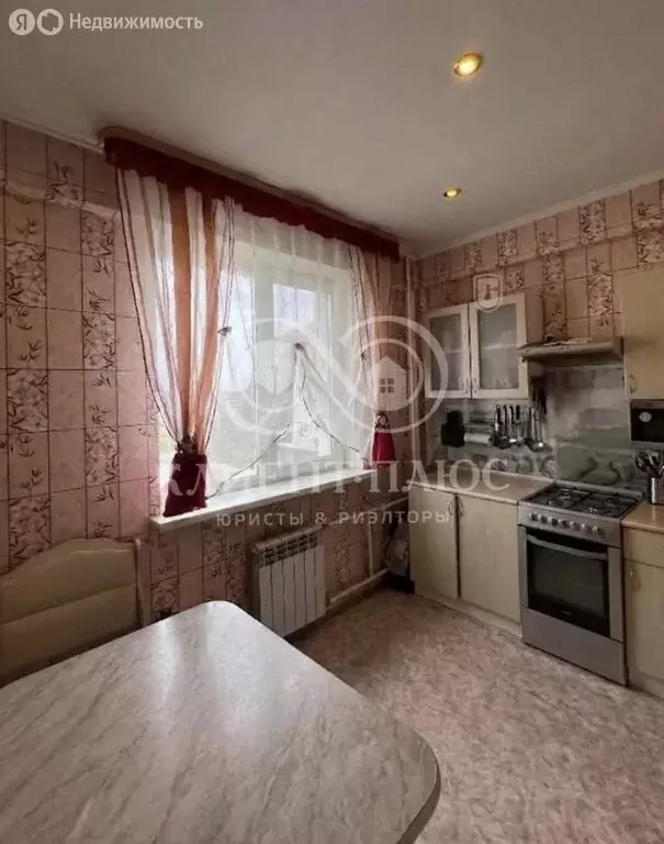 3-комнатная квартира: Корсаков, Артиллерийская улица, 42/2 (58.8 м) - Фото 2