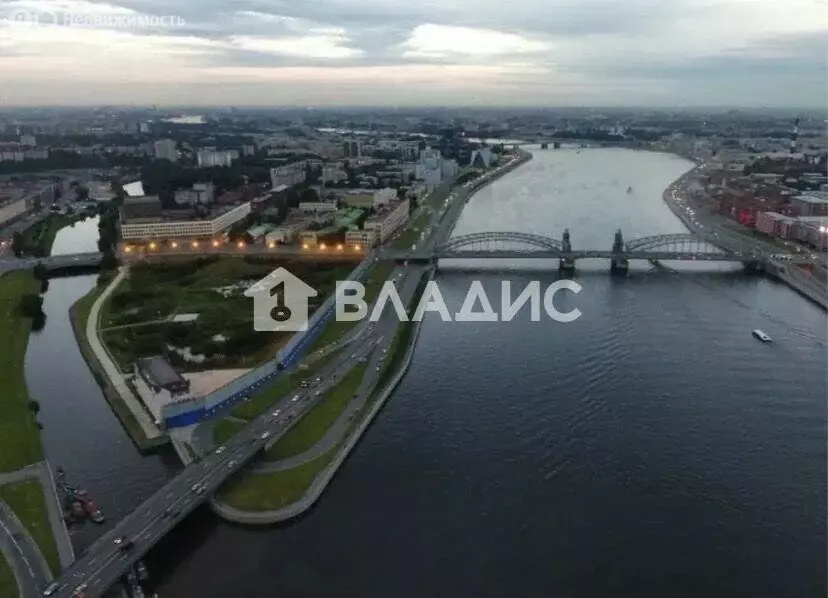 1к в 10-комнатной квартире (13.3 м) - Фото 2