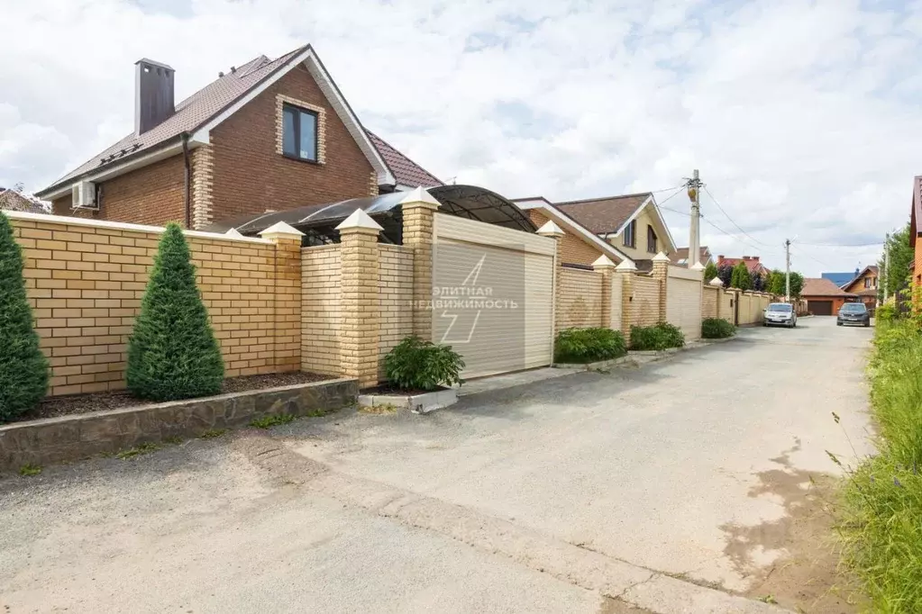 Коттедж в Татарстан, Казань ул. Чунтонова, 8 (294 м) - Фото 1