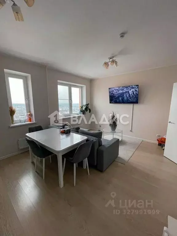 2-к кв. Московская область, Люберцы городской округ, Мирный пгт ул. ... - Фото 2