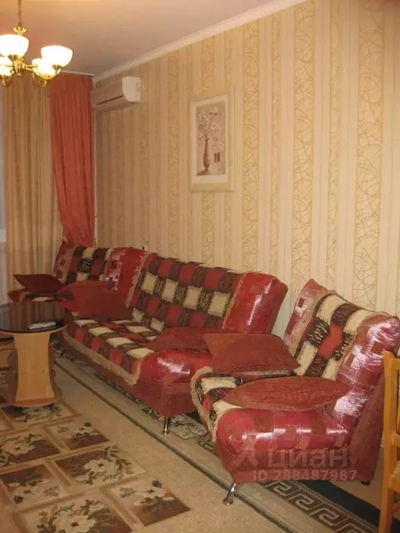 2-к кв. Астраханская область, Астрахань Боевая ул., 66Г (60.0 м) - Фото 0