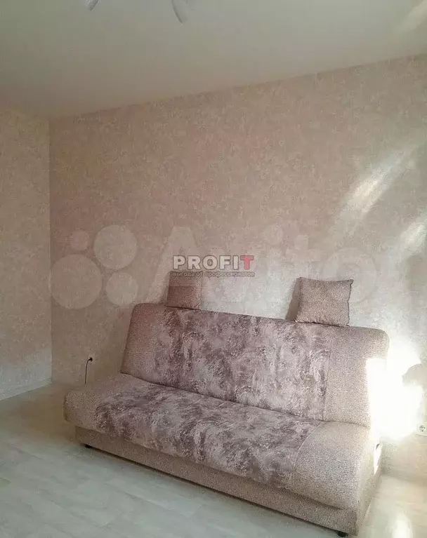 1-к. квартира, 38 м, 3/15 эт. - Фото 1