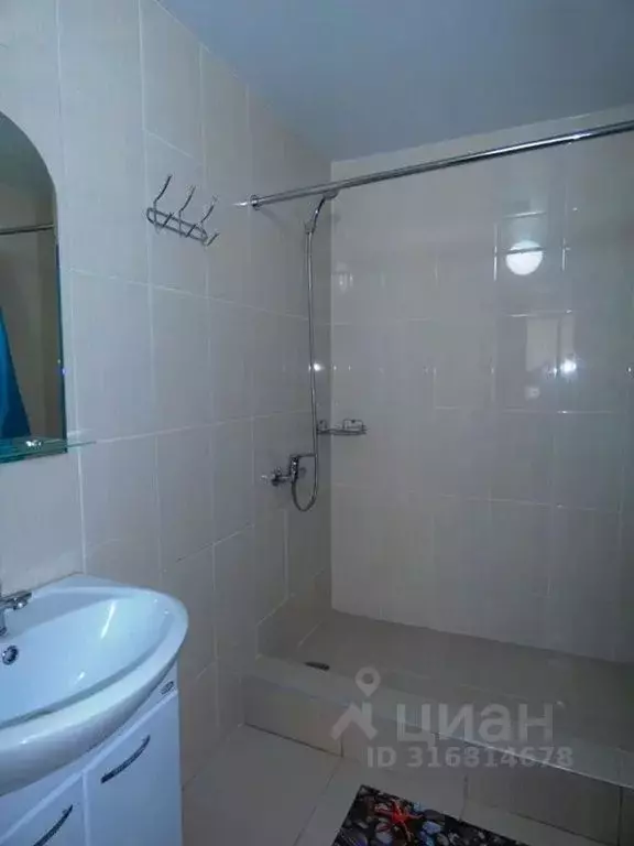 Комната Краснодарский край, Темрюкский район, Голубицкое с/пос, ... - Фото 1