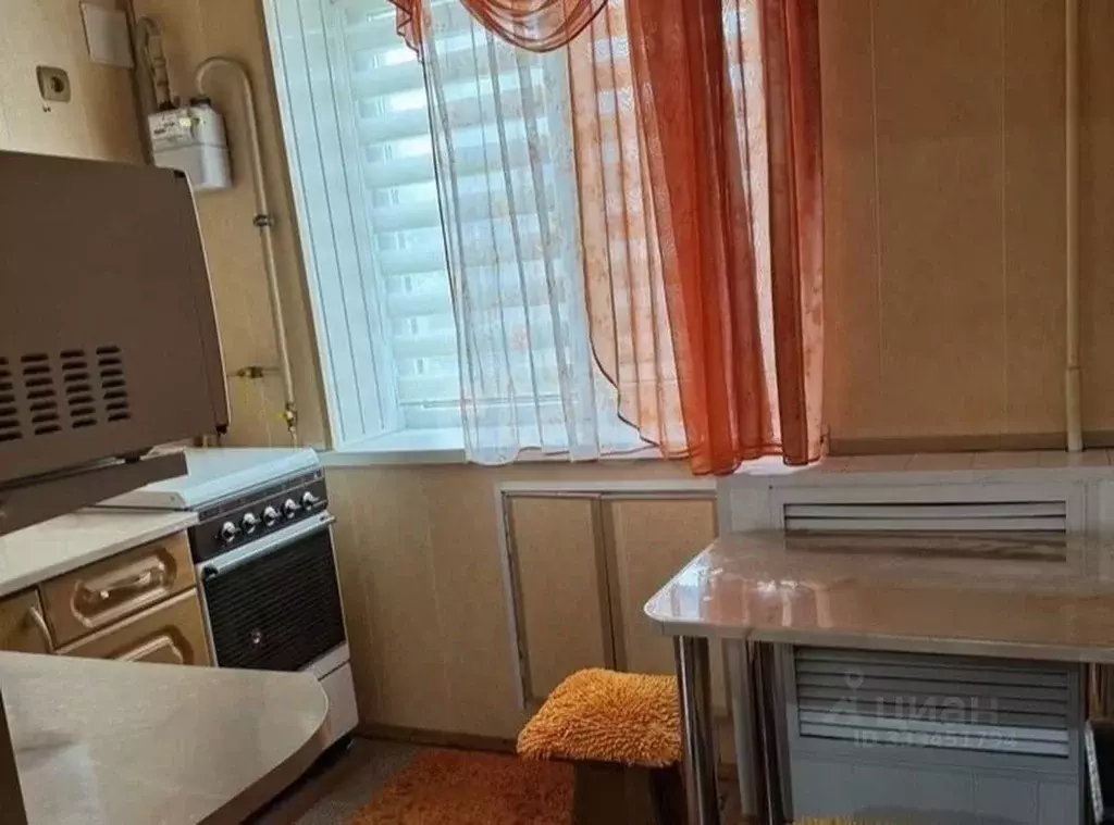 2-к кв. Белгородская область, Белгород Садовая ул., 19 (47.7 м) - Фото 1