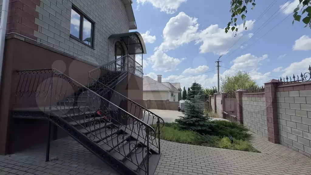 Дом 284 м на участке 12 сот. - Фото 1