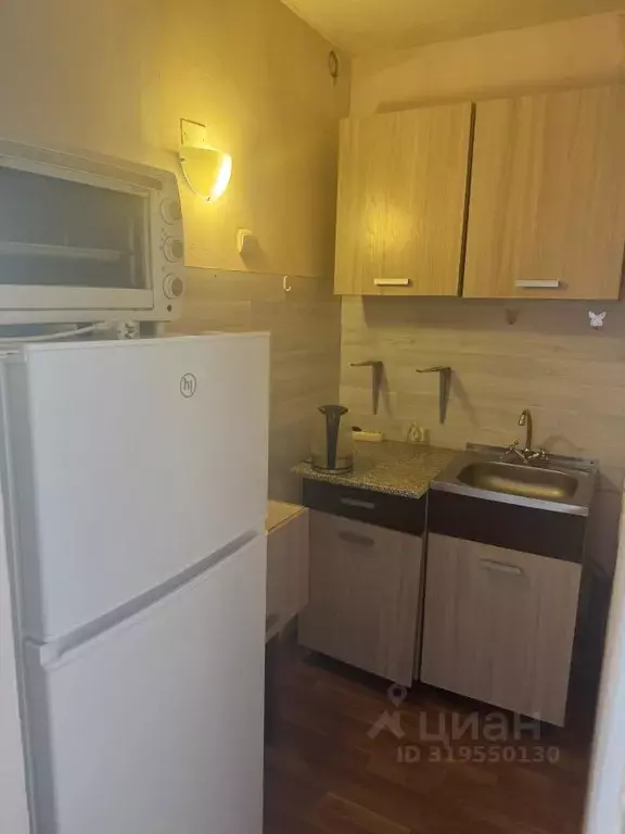 Комната Кемеровская область, Кемерово просп. Ленина, 135а (18.0 м) - Фото 1