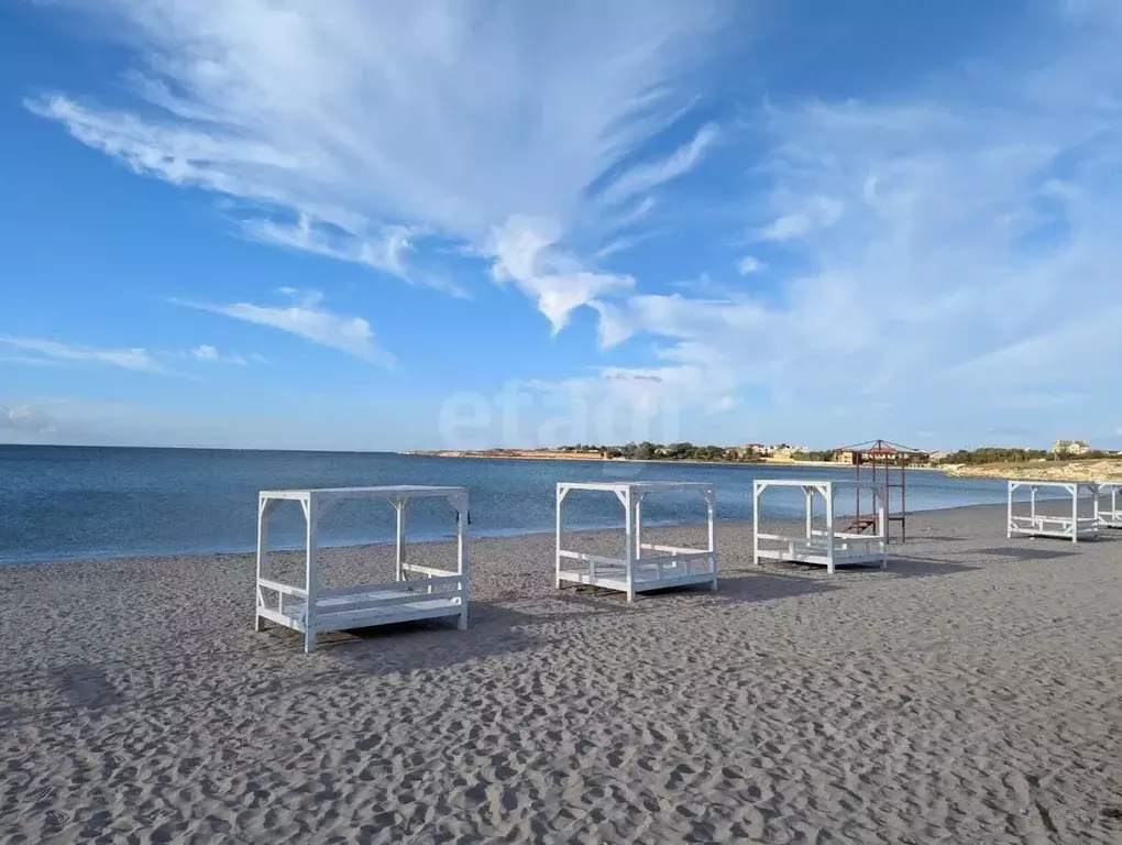 Участок в Крым, Черноморское пгт ул. Воронцова, 21 (9.8 сот.) - Фото 2