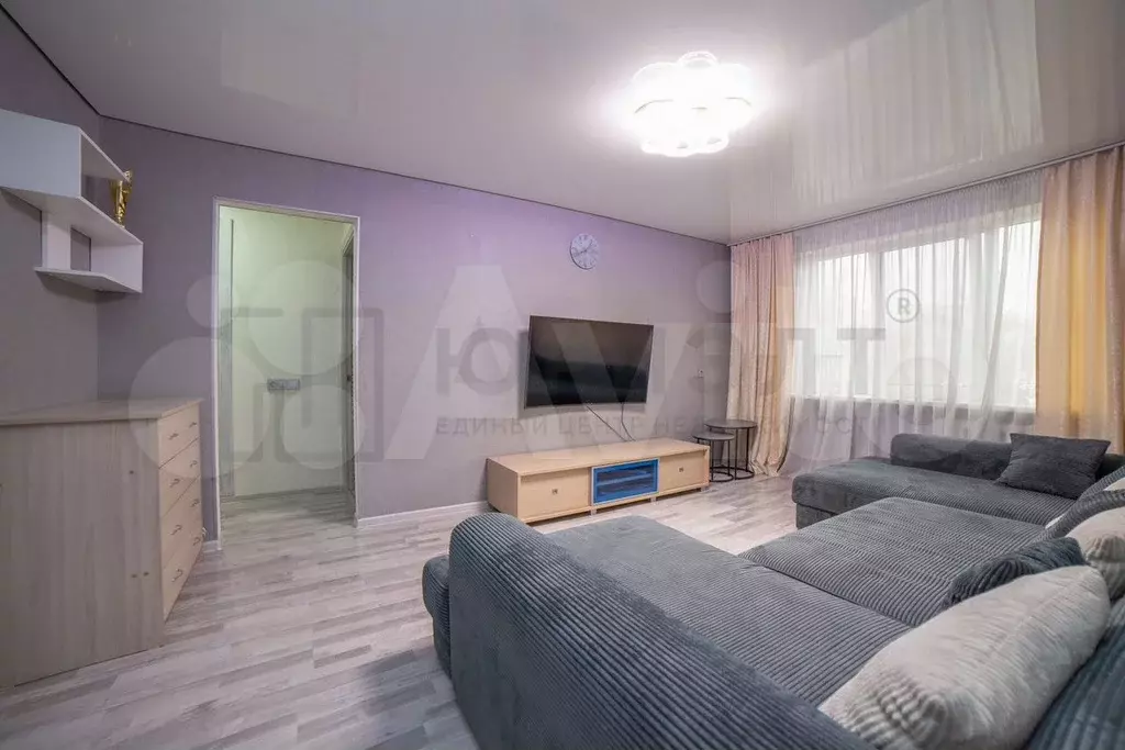 3-к. квартира, 57,6 м, 2/9 эт. - Фото 1