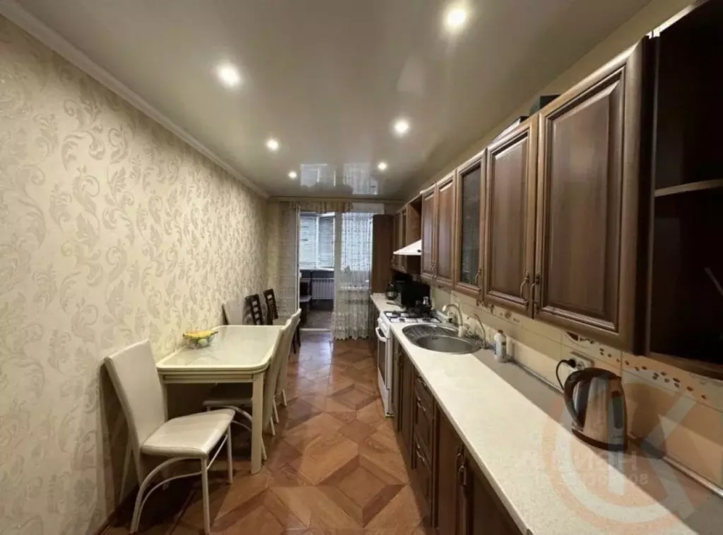 2-к кв. Крым, Евпатория ул. 9 Мая, 120 (73.0 м) - Фото 2