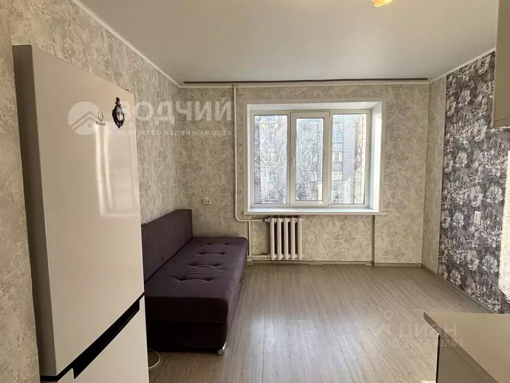 Комната Чувашия, Чебоксары просп. 9-й Пятилетки, 2а (17.7 м) - Фото 1