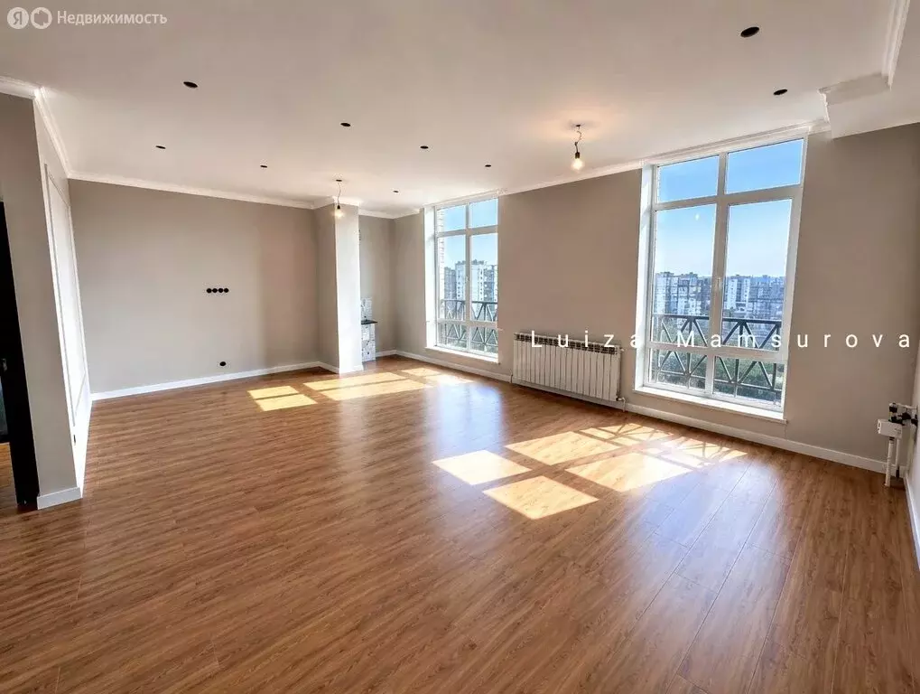 3-комнатная квартира: Владикавказ, улица Астана Кесаева, 46Бк1 (84.8 ... - Фото 2