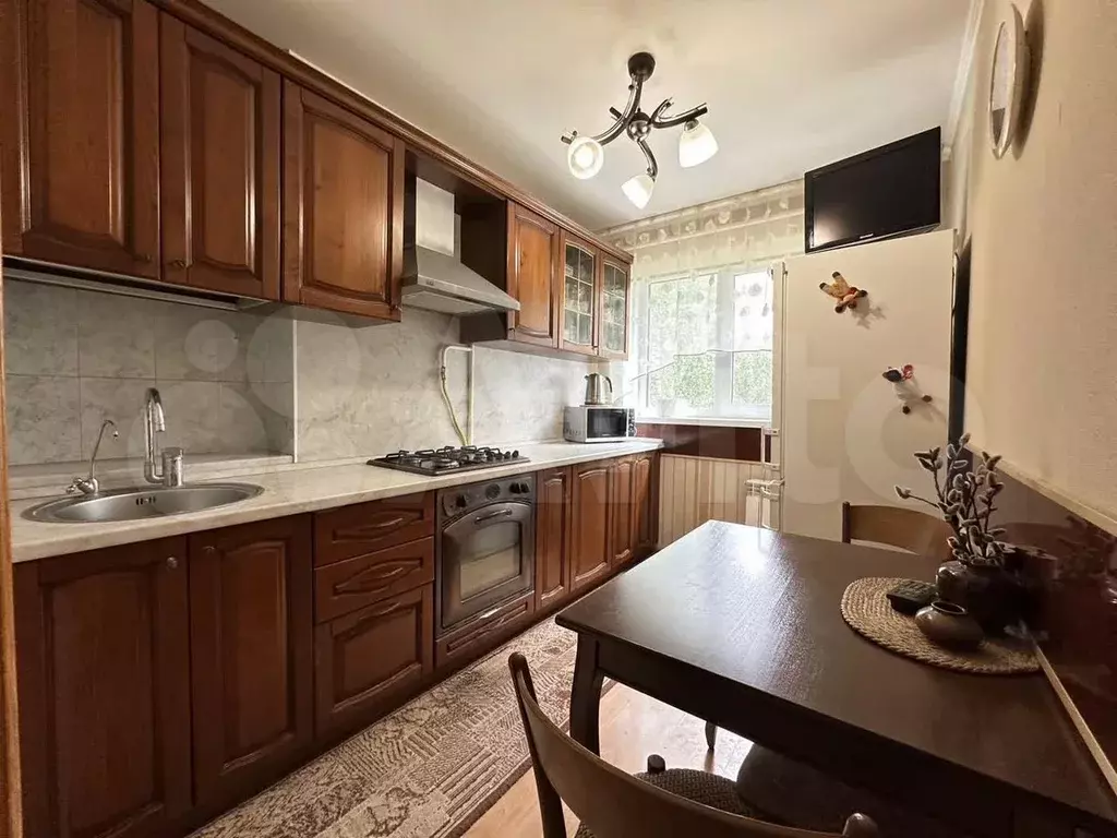 3-к. квартира, 52 м, 4/9 эт. - Фото 0