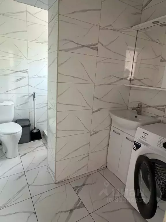 Дом в Ставропольский край, Пятигорск ул. Нежнова, 20 (30 м) - Фото 1