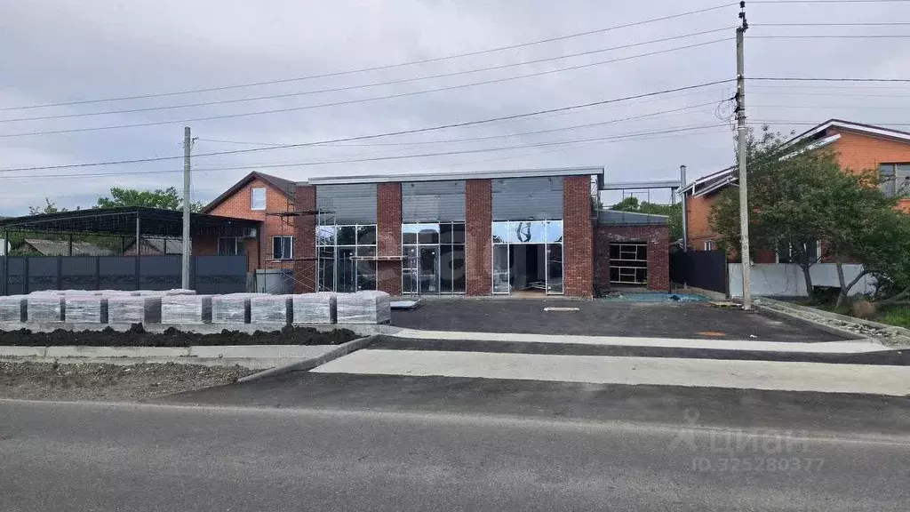 Помещение свободного назначения в Адыгея, Майкопский район, Кировское ... - Фото 1