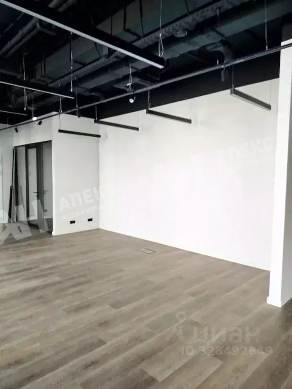 Помещение свободного назначения в Москва ул. Ермакова Роща, 1с1 (178 ... - Фото 1