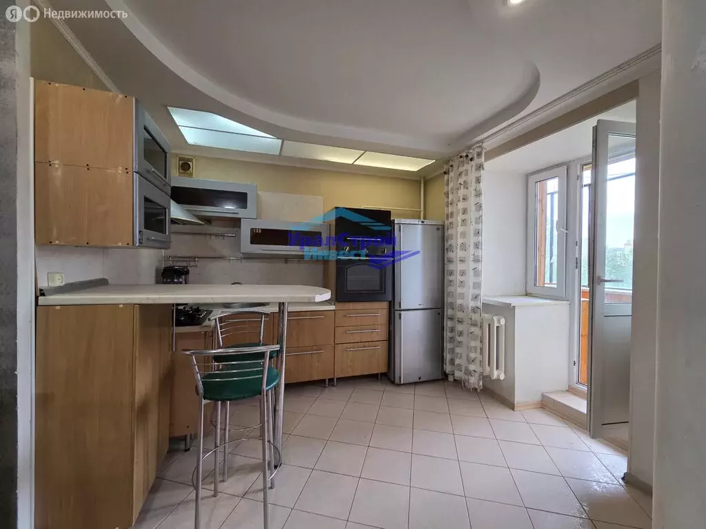 2-комнатная квартира: Октябрьский, 34-й микрорайон, 15 (59 м) - Фото 2