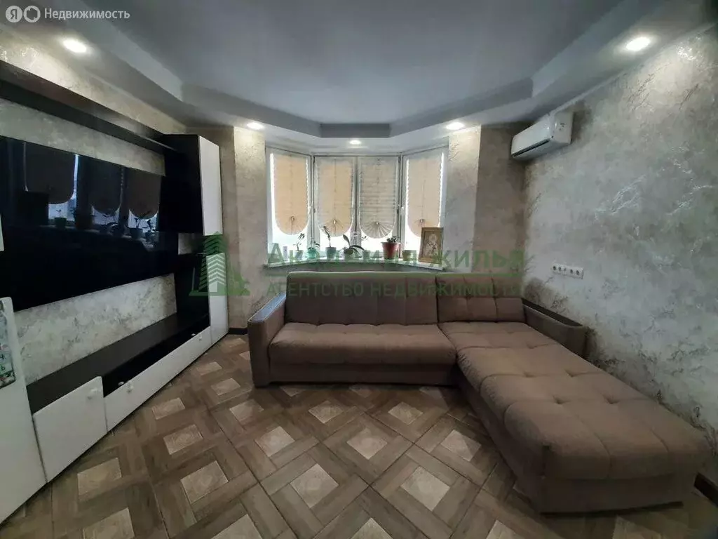 3-комнатная квартира: Домодедово, микрорайон Южный, улица Курыжова, 24 ... - Фото 1