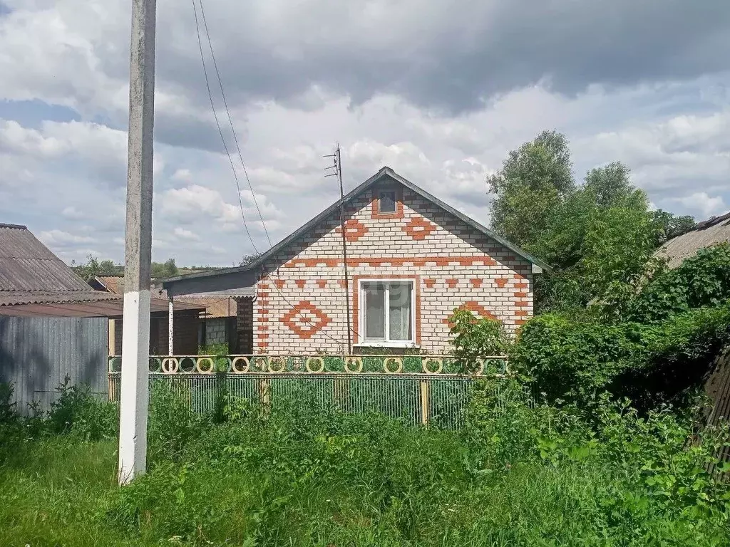 Дом в Белгородская область, Вейделевский район, с. Долгое ул. ... - Фото 0