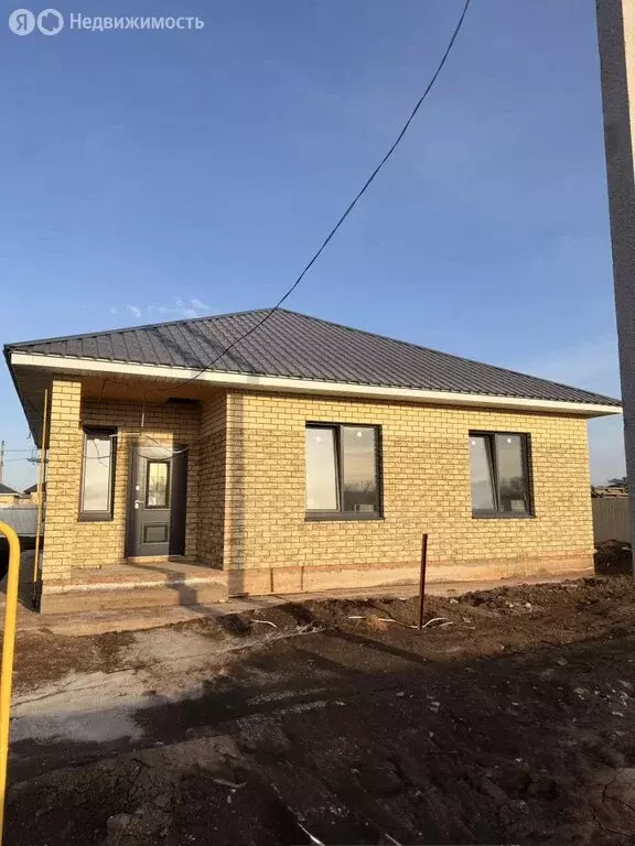 Дом в посёлок Весенний, Ясная улица (110 м) - Фото 1