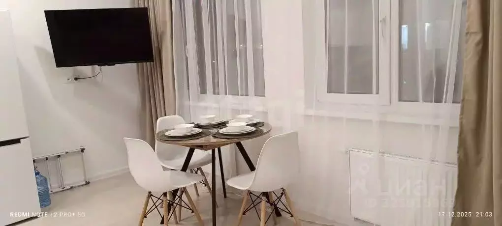 Студия Тюменская область, Тюмень ул. Эльвиры Федоровой, 1к1 (30.0 м) - Фото 1