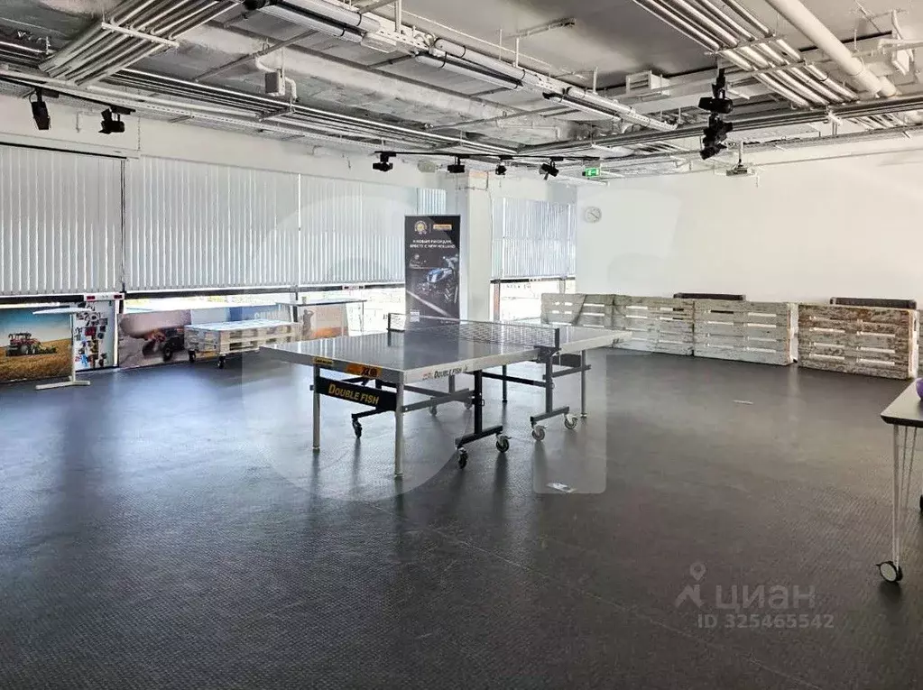 Офис в Московская область, Химки Ленинградская ул., вл39с5 (2453 м) - Фото 1