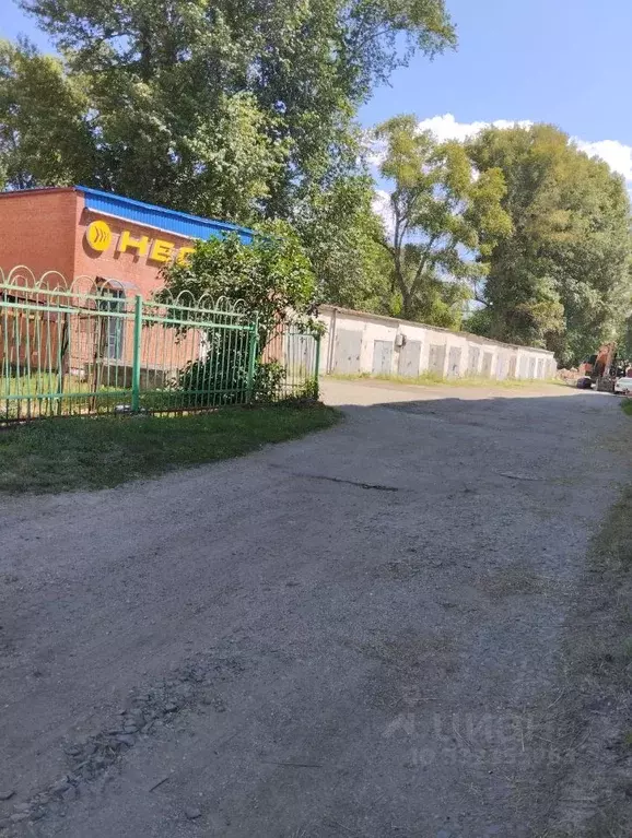 Гараж в Омская область, Омск Городок Нефтяников мкр, ул. ... - Фото 1