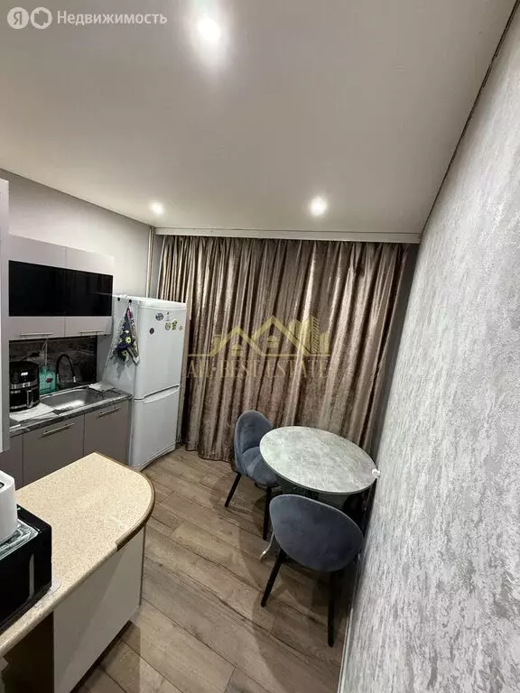 1-комнатная квартира: Владикавказ, улица Генерала Дзусова, 15к1 (38 м) - Фото 1