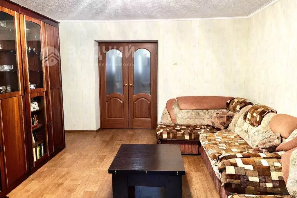 3-к кв. Чувашия, Канаш Восточный мкр, 29 (57.1 м) - Фото 1