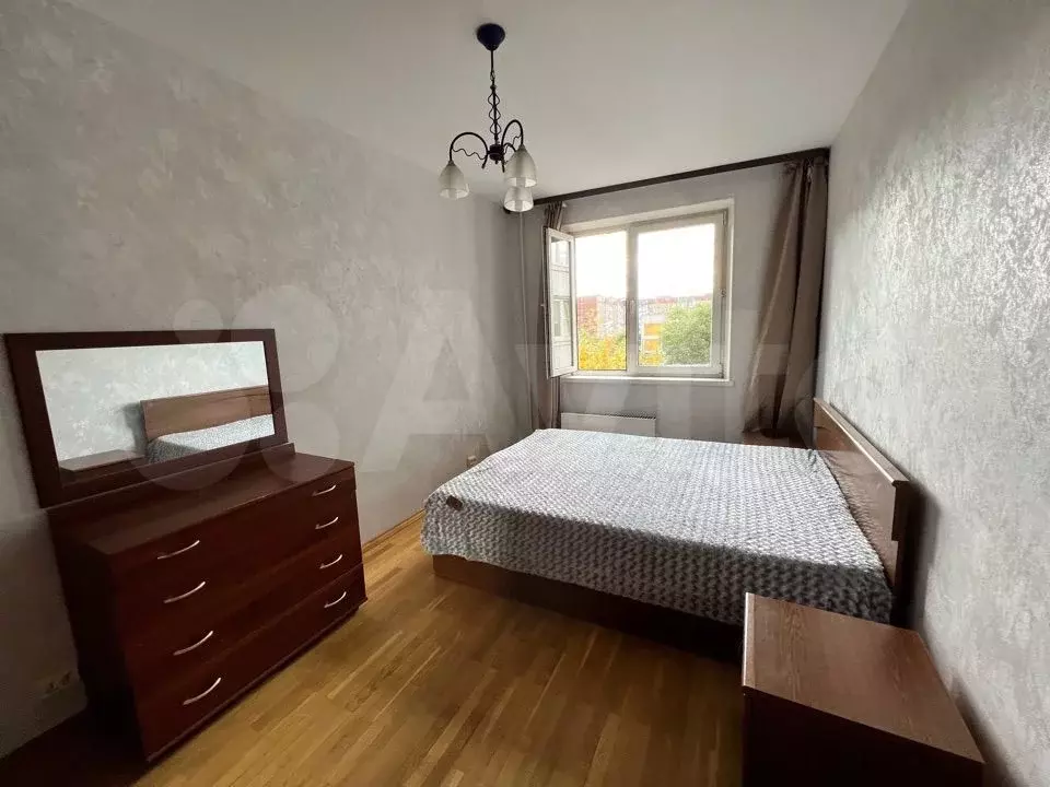 3-к. квартира, 88 м, 4/5 эт. - Фото 0