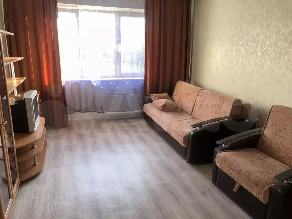 1-к. квартира, 40 м, 3/10 эт. - Фото 0