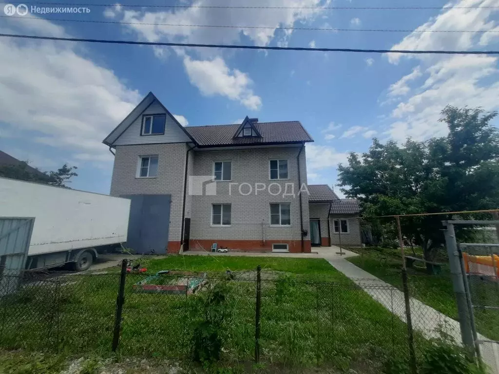 Дом в Барнаул, 10-я Западная улица, 50 (220 м) - Фото 1