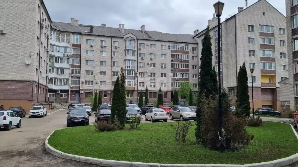 1-к кв. Смоленская область, Смоленск пер. Ульянова, 9 (57.0 м) - Фото 0