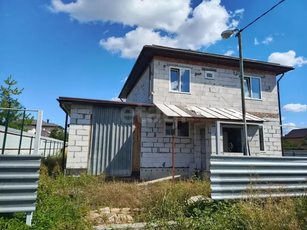 Дом в Саратовская область, Энгельсский район, Красноярское ... - Фото 2