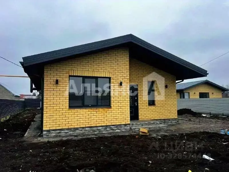 Дом в Краснодарский край, Тимашевск Индустриальный мкр, ул. Янтарная ... - Фото 1